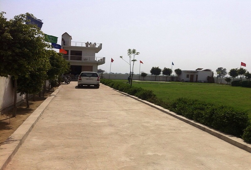 farmhouses for sale in Noida